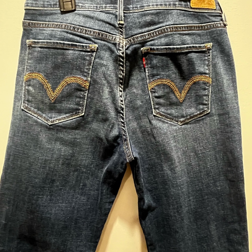 Levi's Dark Blue Straight Leg Jeans - Picture 7 of 11
